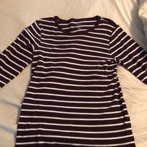 GAP long sleeved tee